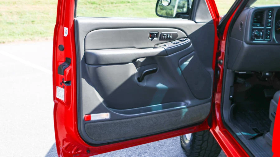 2004 Chevrolet Silverado 1st Gen - Image 20 of 31