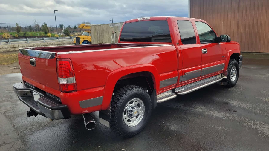 2004 Chevrolet Silverado 1st Gen - Image 3 of 12