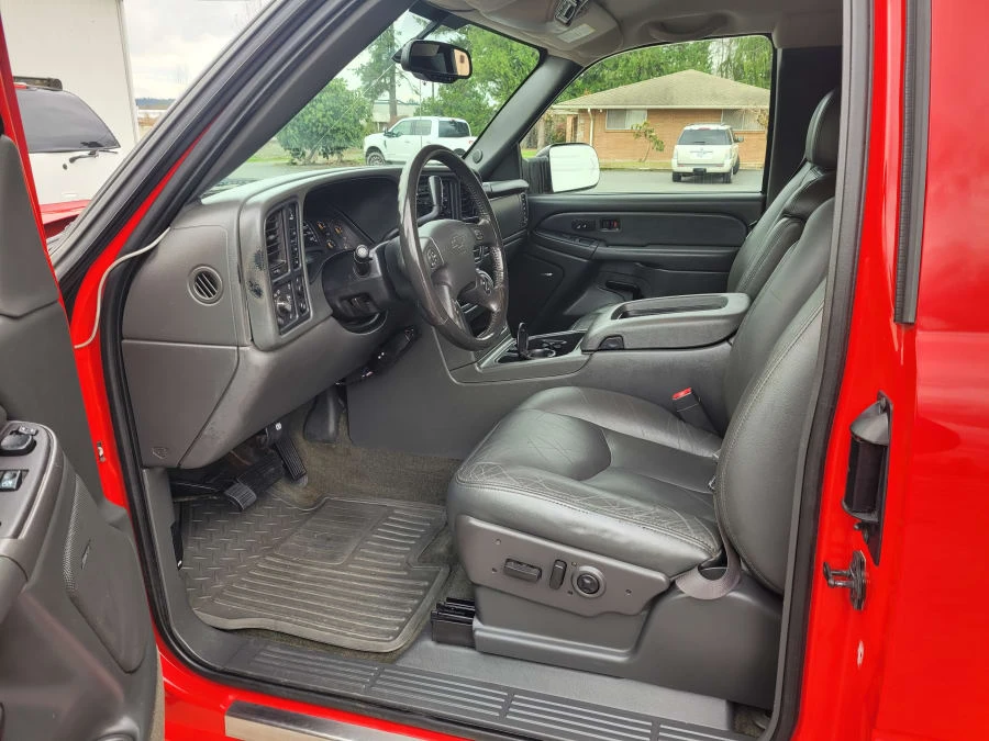 2004 Chevrolet Silverado 1st Gen - Image 9 of 12
