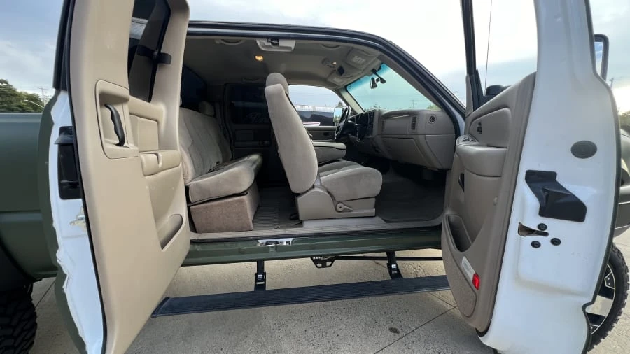 2004 Chevrolet Silverado 1st Gen - Image 21 of 31