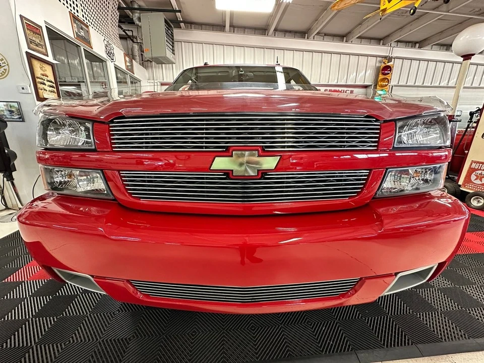 2004 Chevrolet Silverado 1st Gen - Image 5 of 12