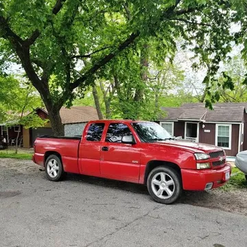 2004 Chevrolet Silverado SS