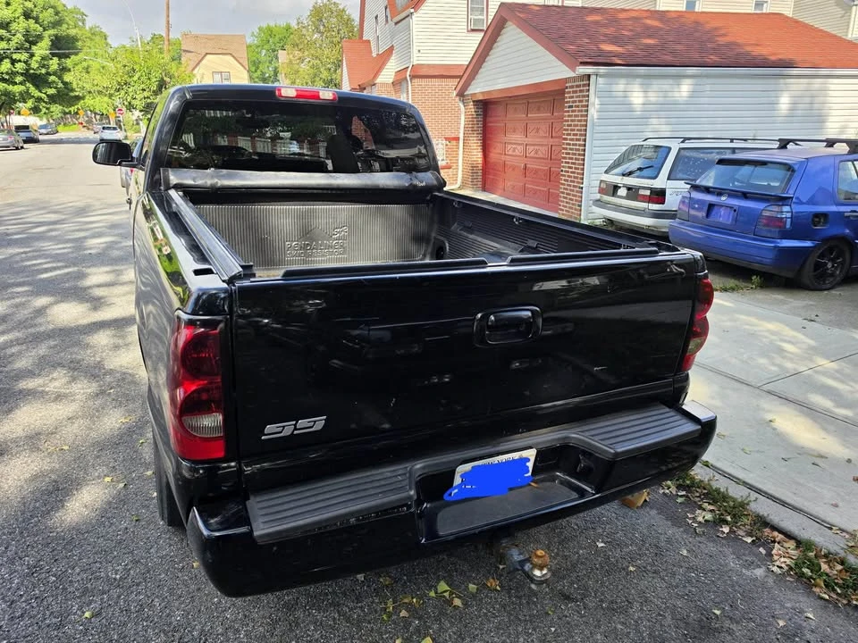 2004 Chevrolet Silverado 1st Gen - Image 2 of 13