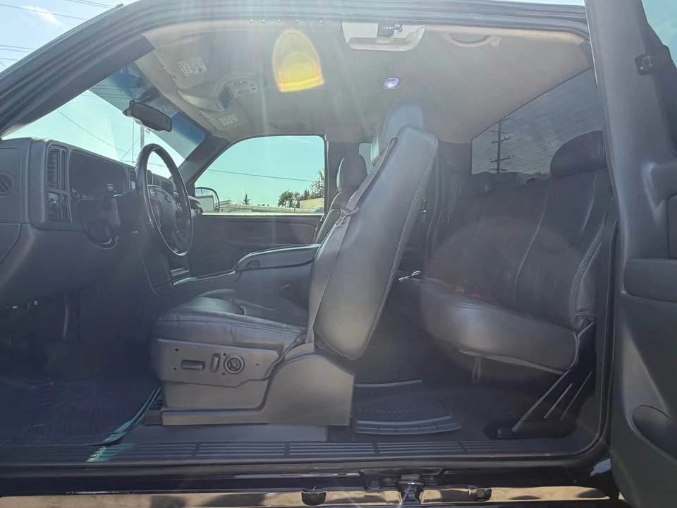 2004 Chevrolet Silverado 1st Gen - Image 10 of 15