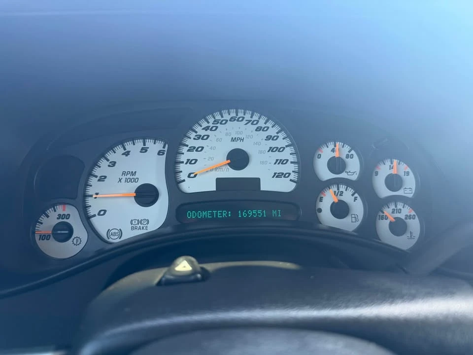 2004 Chevrolet Silverado 1st Gen - Image 13 of 15