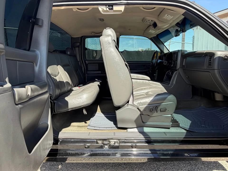 2004 Chevrolet Silverado 1st Gen - Image 11 of 15