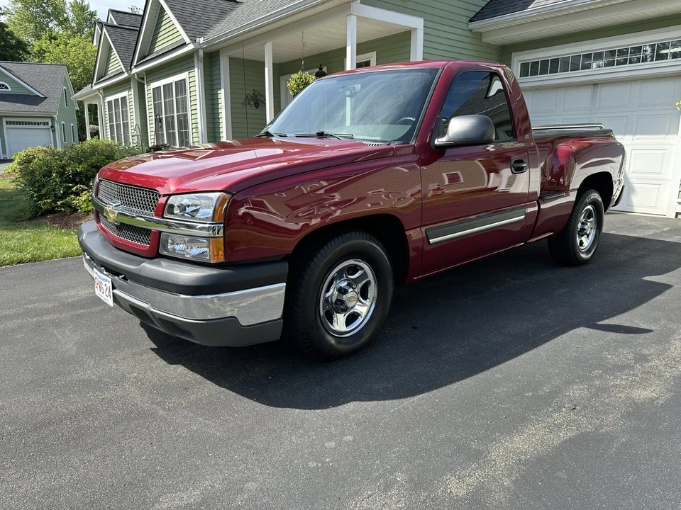 2004 Chevrolet Silverado 1st Gen - Image 2 of 31