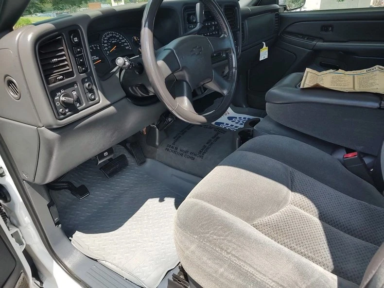 2004 Chevrolet Silverado 1st Gen - Image 19 of 24