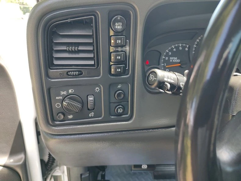 2004 Chevrolet Silverado 1st Gen - Image 23 of 24