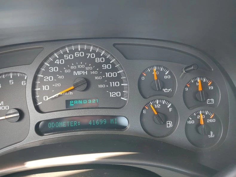 2004 Chevrolet Silverado 1st Gen - Image 15 of 24