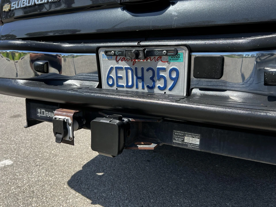 2004 Chevrolet Suburban 9th Gen - Image 24 of 31