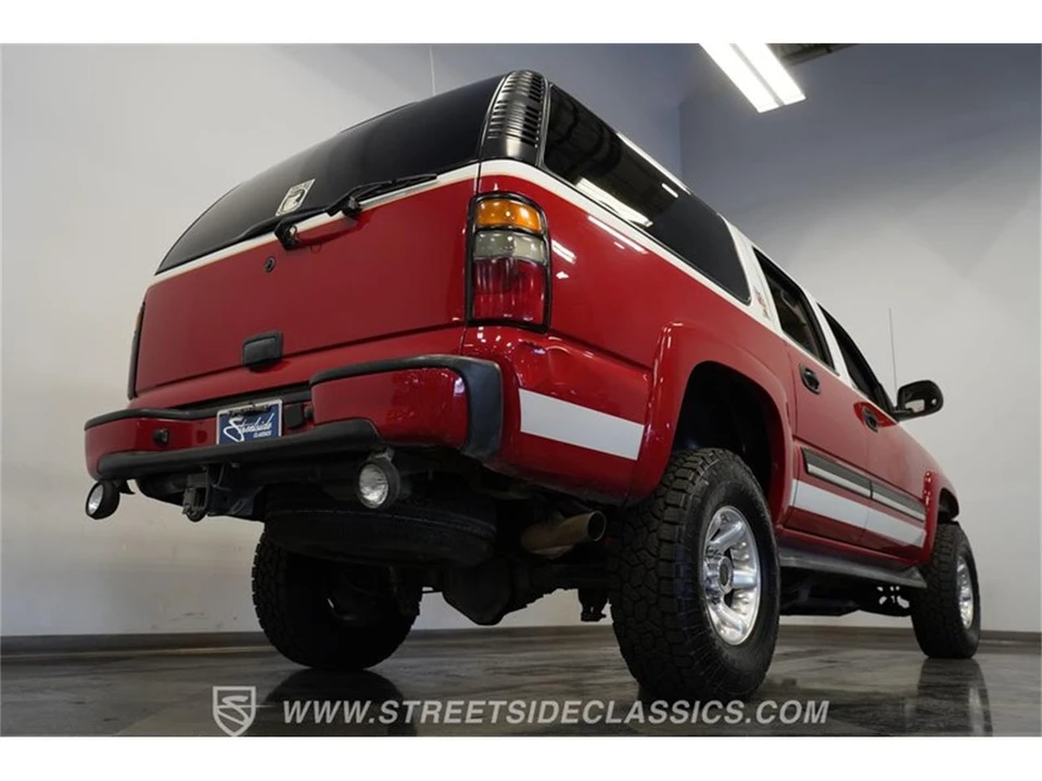 2004 Chevrolet Suburban 9th Gen - Image 30 of 31