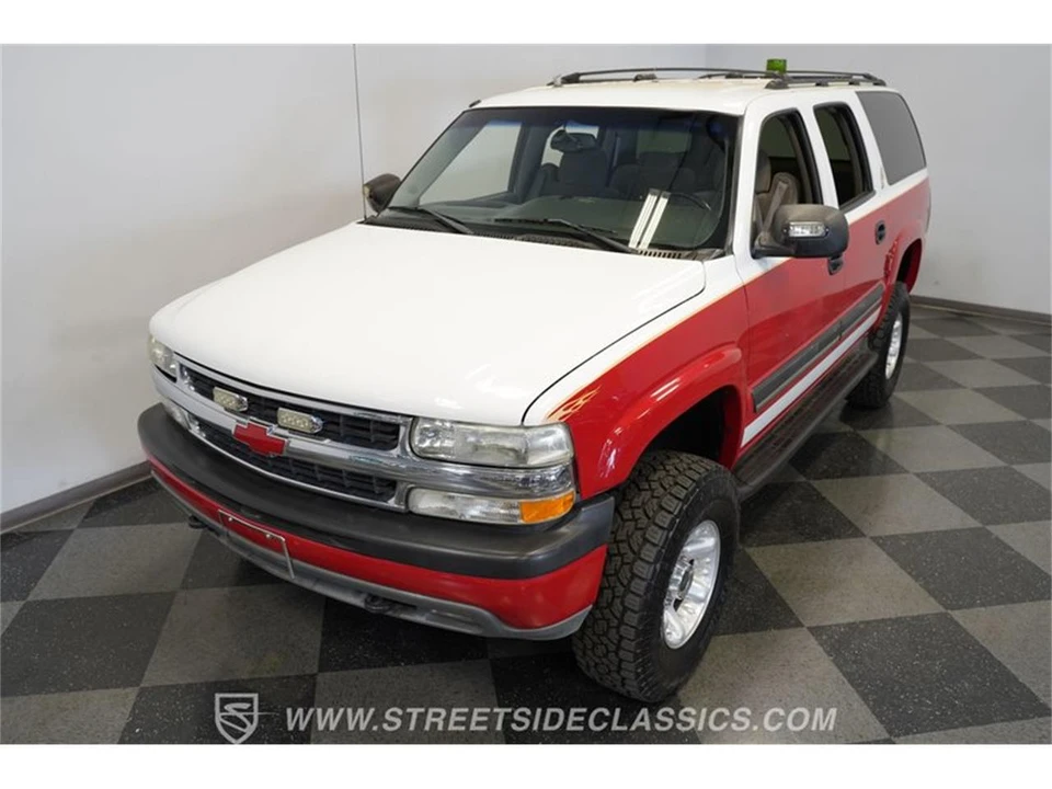 2004 Chevrolet Suburban 9th Gen - Image 20 of 31
