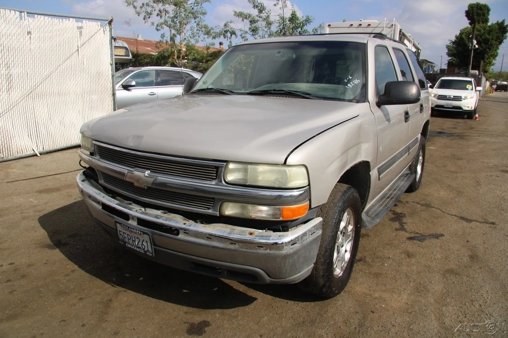 2004 Chevrolet Tahoe 2nd Gen - Image 2 of 21