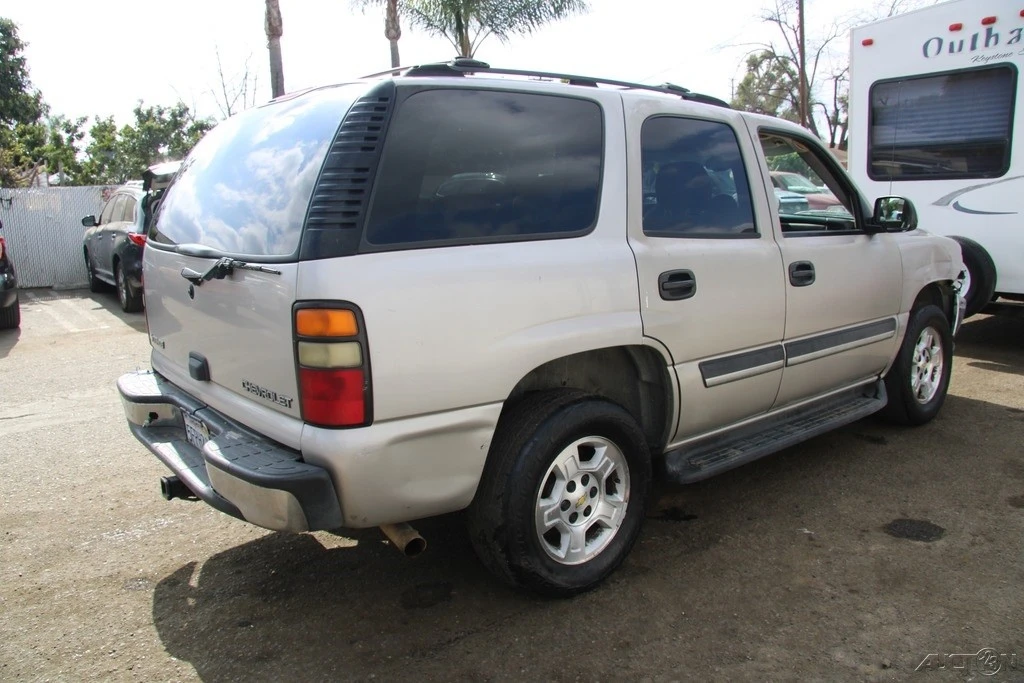 2004 Chevrolet Tahoe 2nd Gen - Image 6 of 21