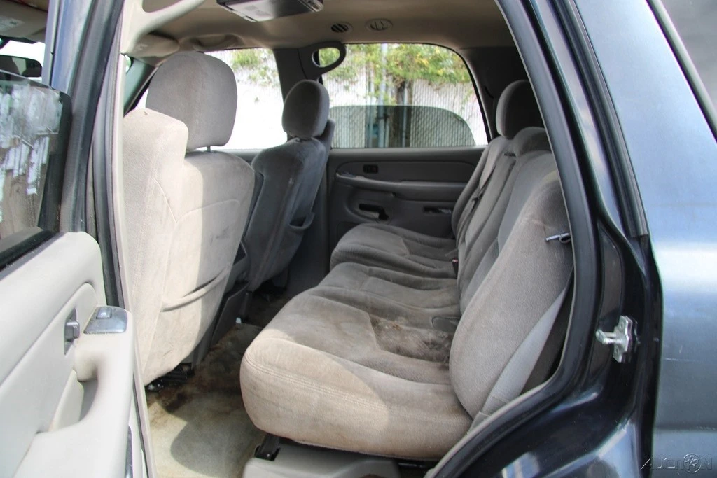 2004 Chevrolet Tahoe 2nd Gen - Image 21 of 24