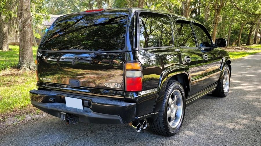 2004 Chevrolet Tahoe 2nd Gen - Image 5 of 5