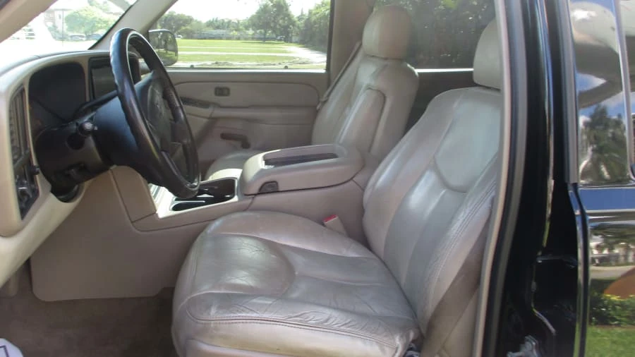 2004 Chevrolet Tahoe 2nd Gen - Image 3 of 11