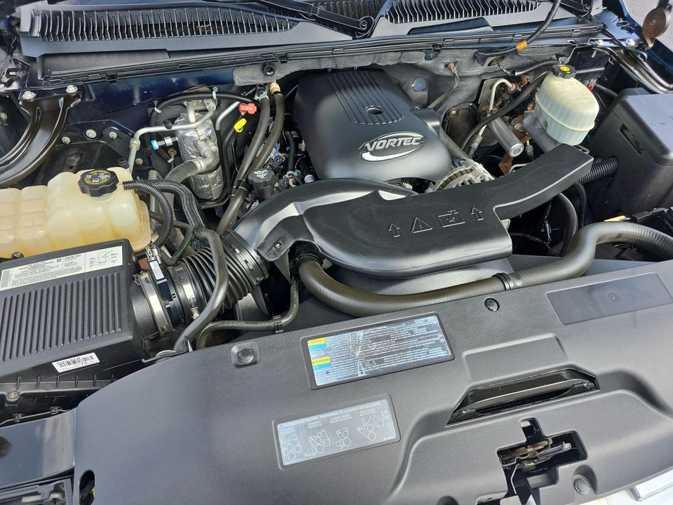 2004 Chevrolet Tahoe 2nd Gen - Image 13 of 21