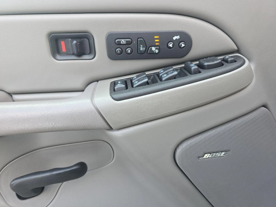 2004 Chevrolet Tahoe 2nd Gen - Image 5 of 21