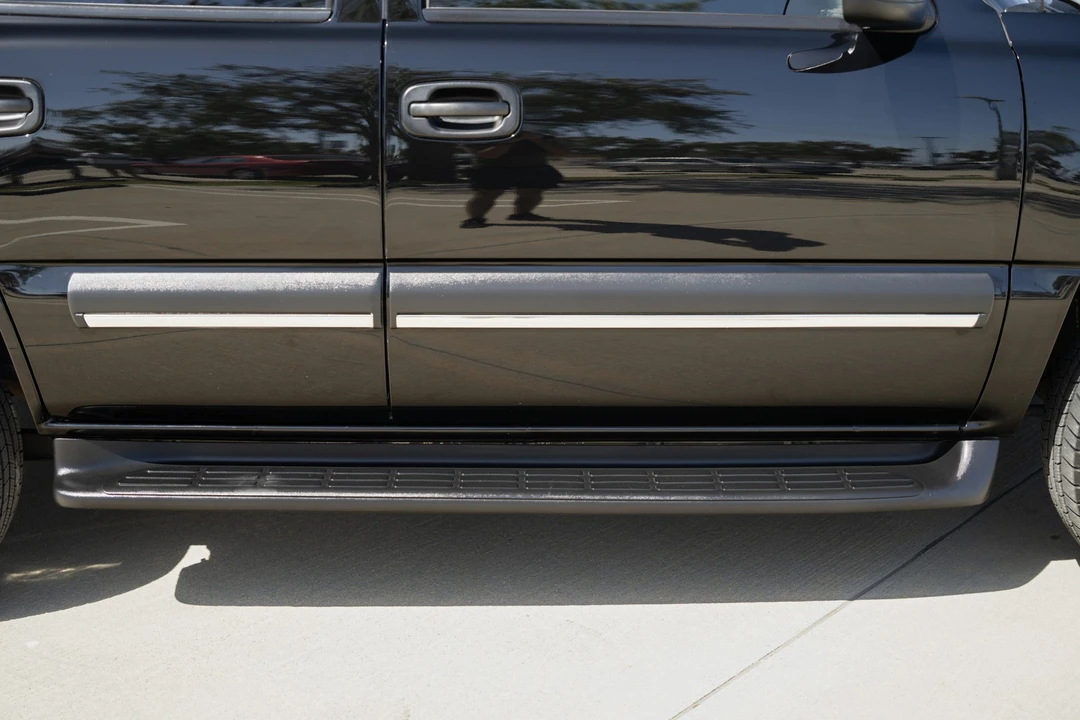 2004 Chevrolet Tahoe 2nd Gen - Image 24 of 31