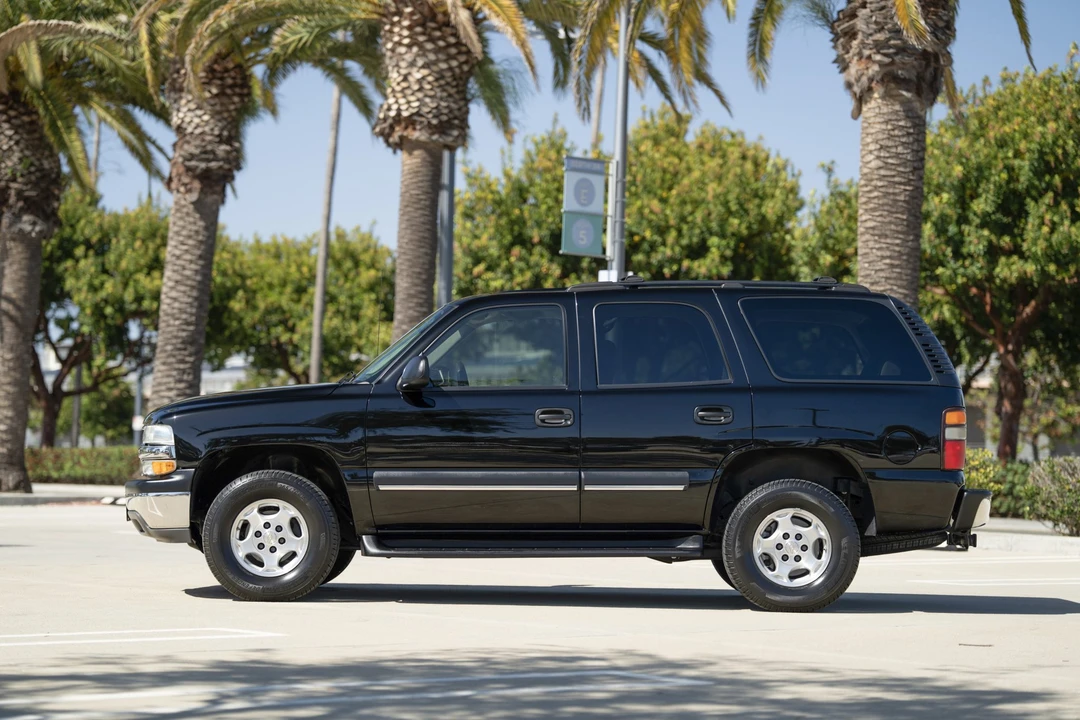 2004 Chevrolet Tahoe 2nd Gen - Image 11 of 31