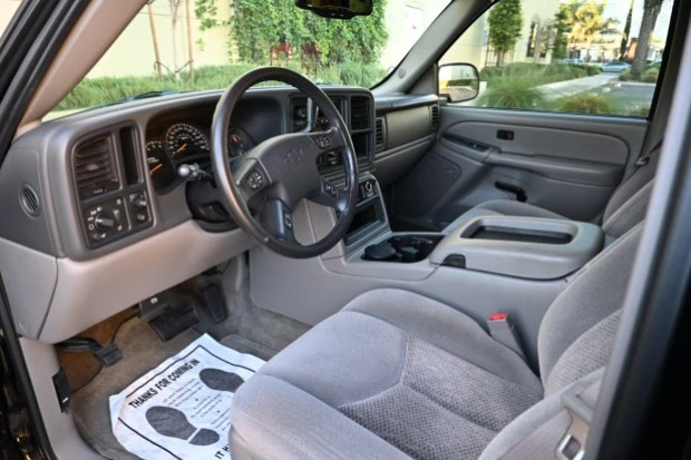 2004 Chevrolet Tahoe 2nd Gen - Image 5 of 7