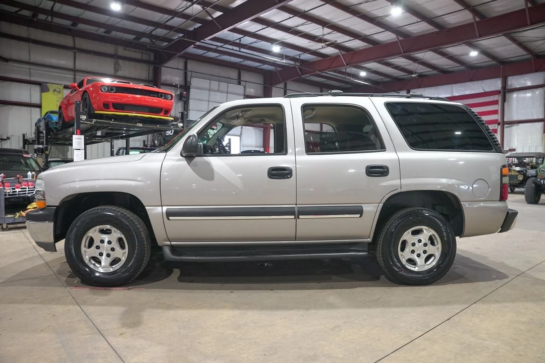 2004 Chevrolet Tahoe 2nd Gen - Image 4 of 21