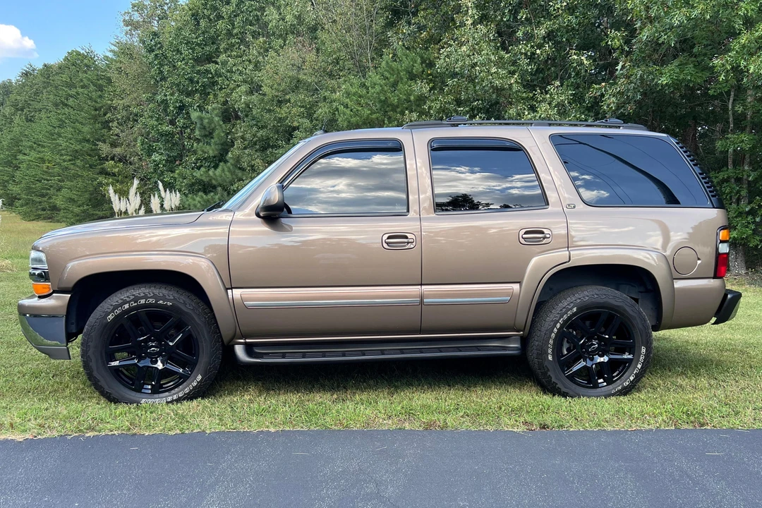 2004 Chevrolet Tahoe 2nd Gen - Image 4 of 31