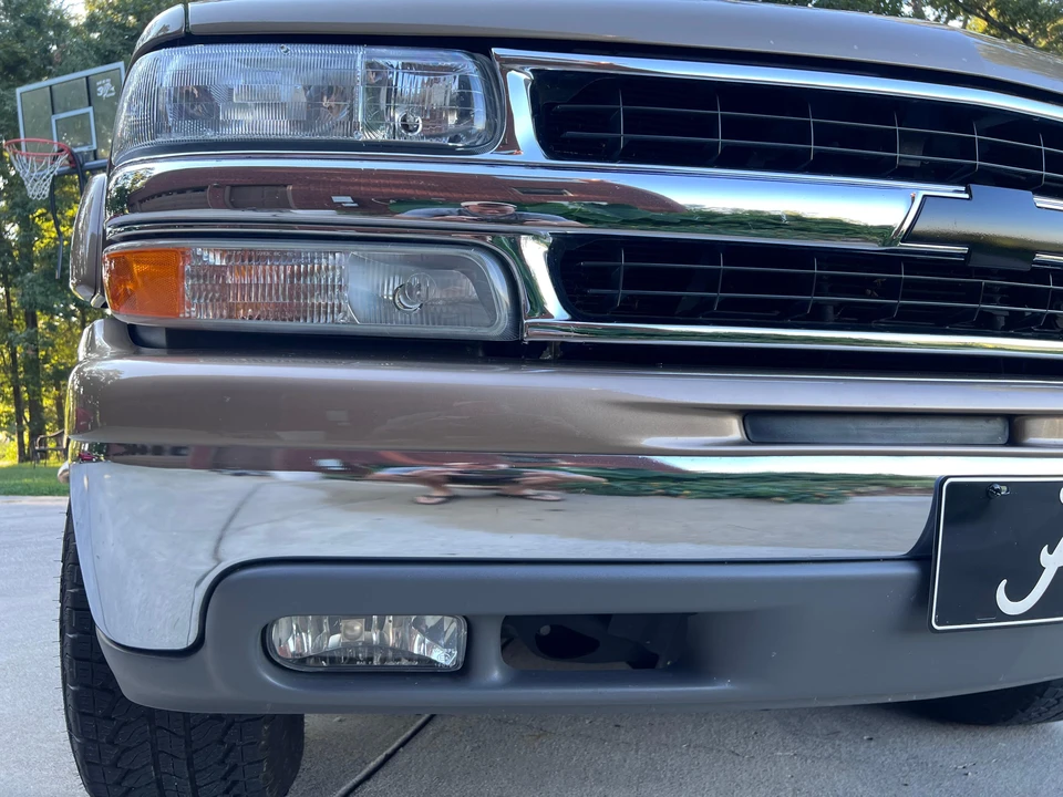 2004 Chevrolet Tahoe 2nd Gen - Image 22 of 31