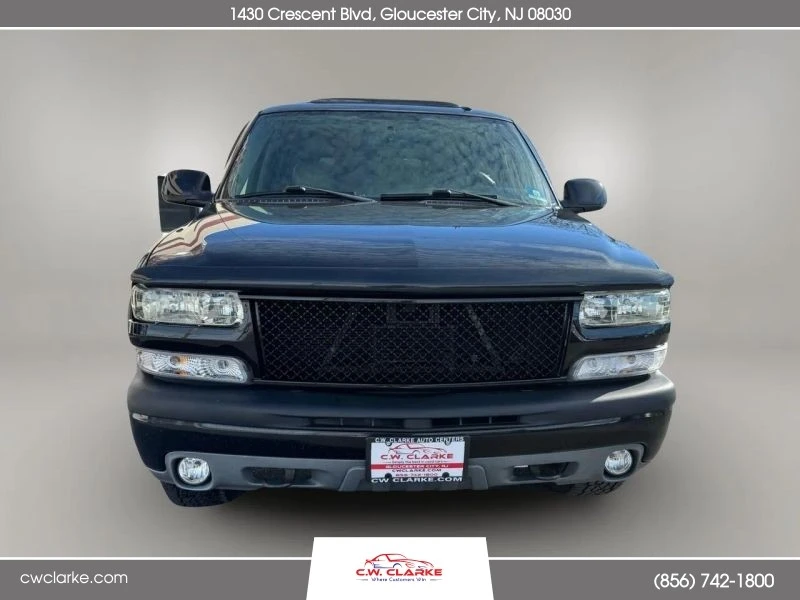 2004 Chevrolet Tahoe 2nd Gen - Image 2 of 12