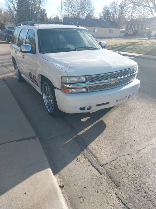 2004 Chevrolet Tahoe 2nd Gen - Image 12 of 14