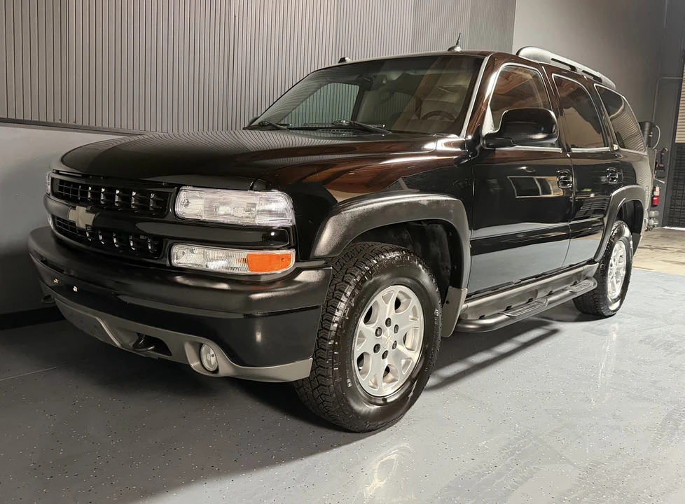 2004 Chevrolet Tahoe 2nd Gen - Image 2 of 31