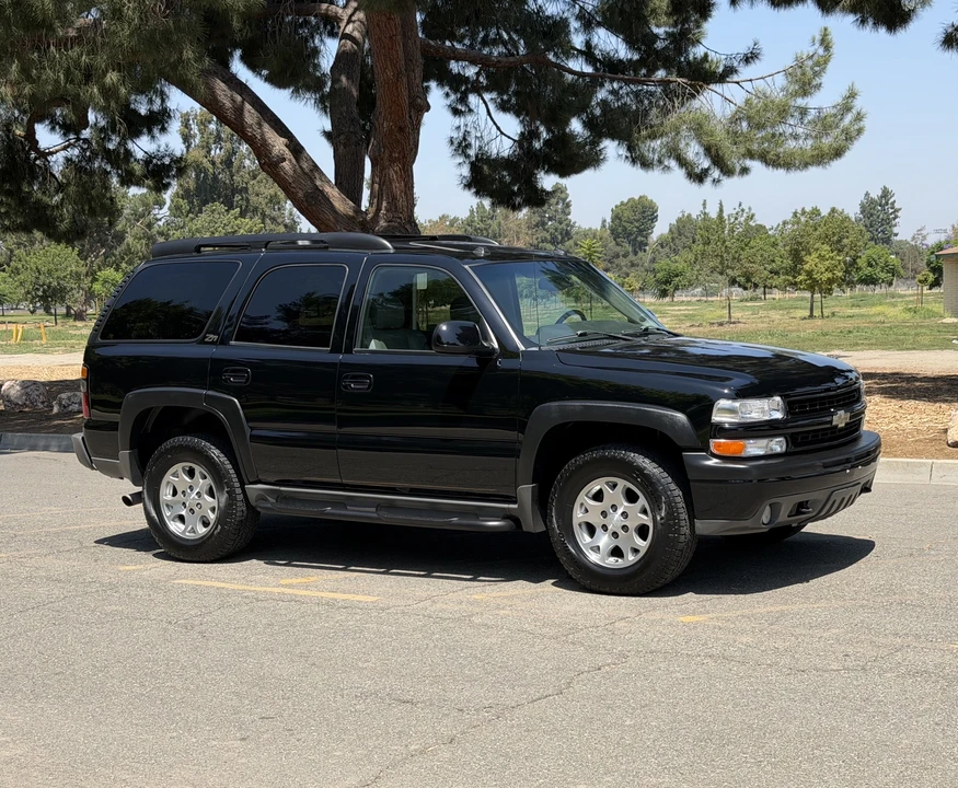 2004 Chevrolet Tahoe 2nd Gen - Image 17 of 31