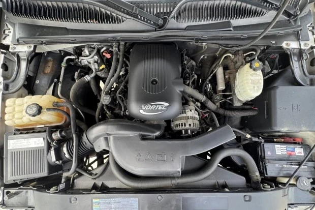 2004 Chevrolet Tahoe 2nd Gen - Image 6 of 7