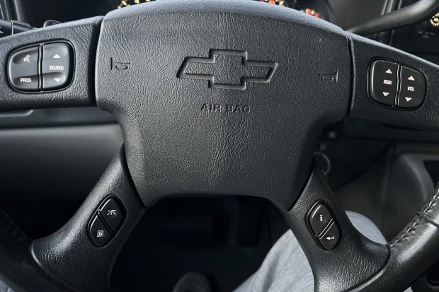2004 Chevrolet Tahoe 2nd Gen - Image 5 of 7