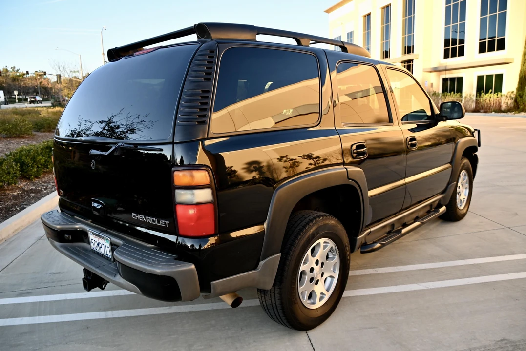 2004 Chevrolet Tahoe 2nd Gen - Image 22 of 31