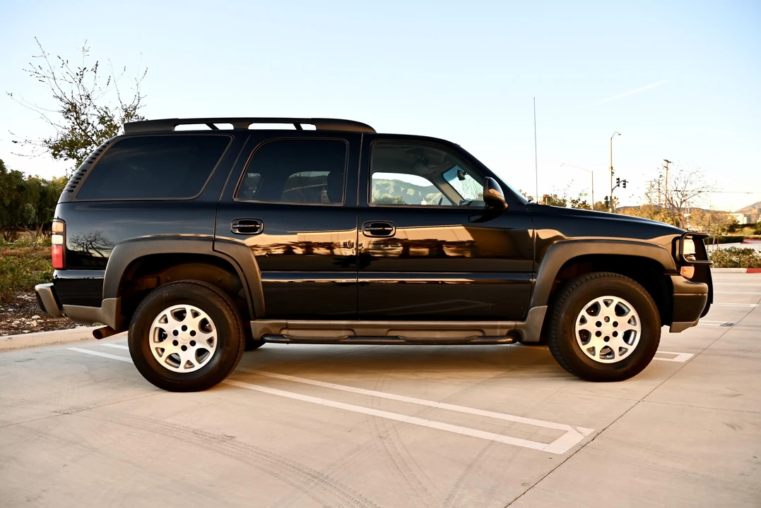 2004 Chevrolet Tahoe 2nd Gen - Image 11 of 31