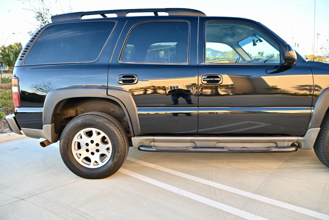 2004 Chevrolet Tahoe 2nd Gen - Image 24 of 31
