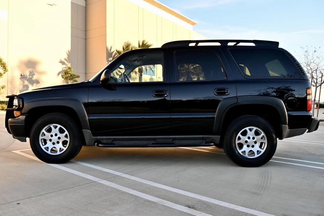 2004 Chevrolet Tahoe 2nd Gen - Image 3 of 31