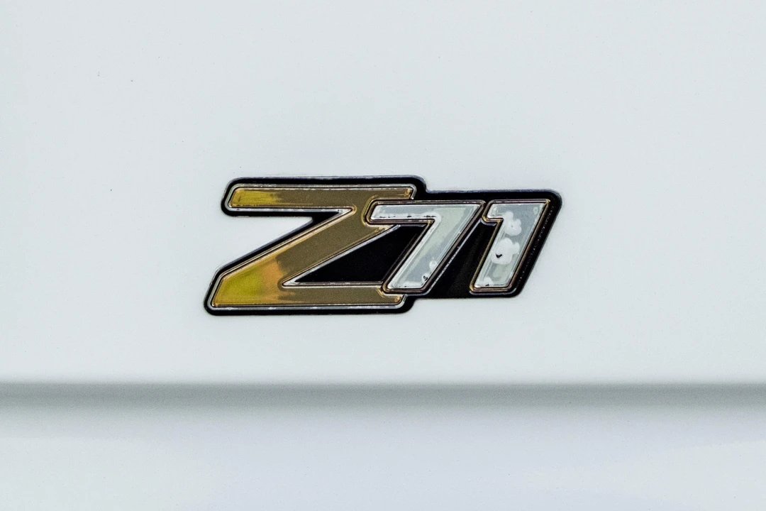 2004 Chevrolet Tahoe 2nd Gen - Image 25 of 31