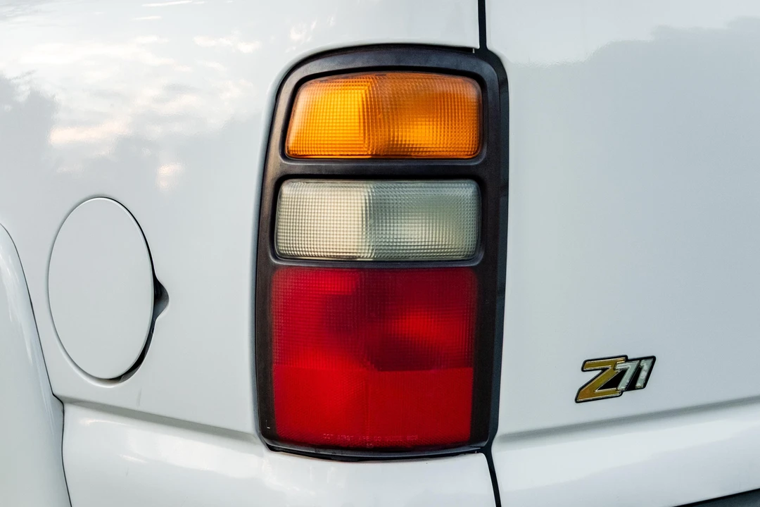 2004 Chevrolet Tahoe 2nd Gen - Image 20 of 31