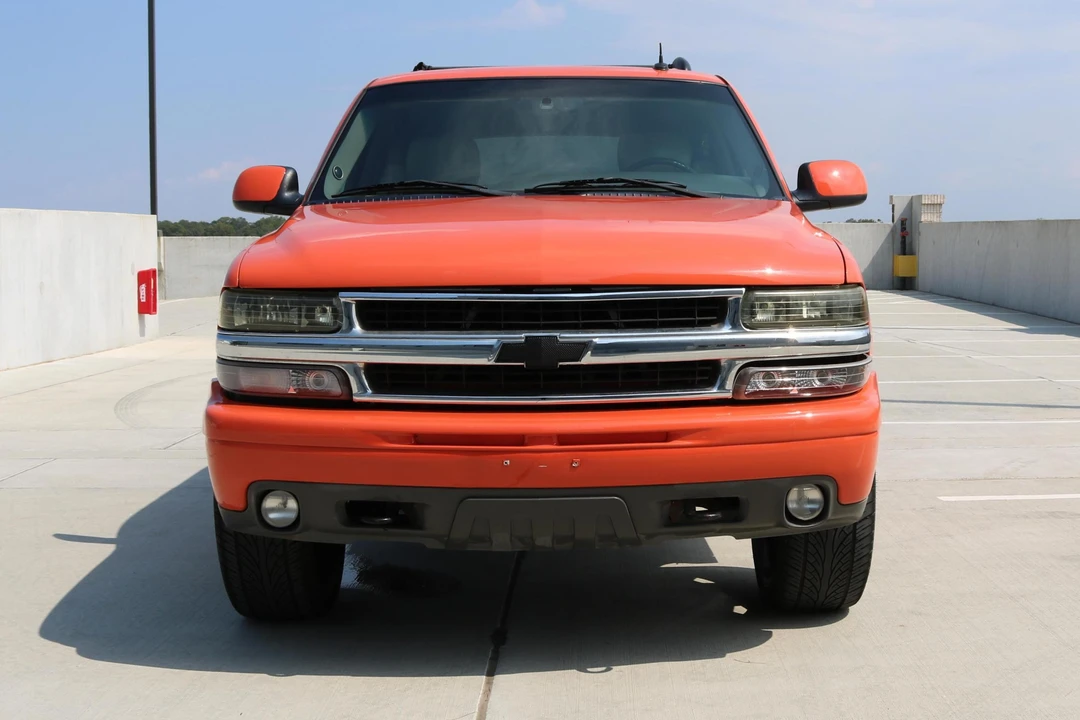2004 Chevrolet Tahoe 2nd Gen - Image 2 of 9