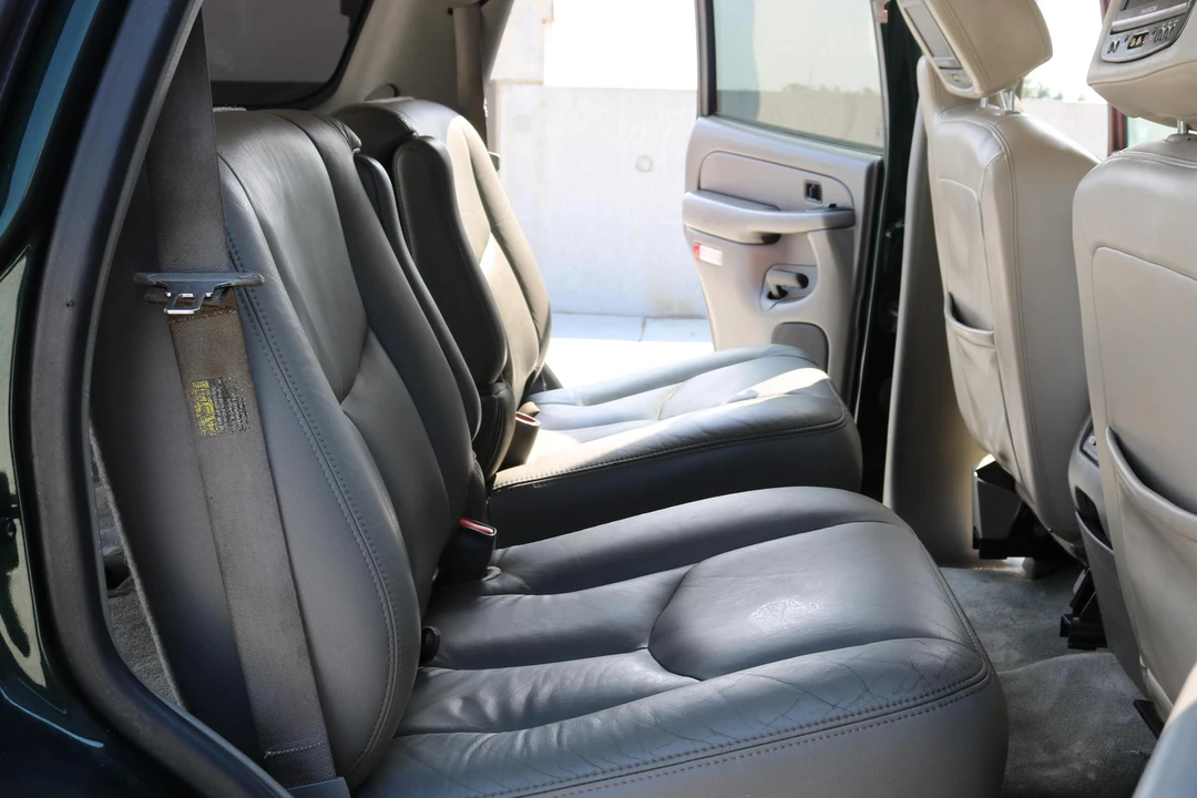 2004 Chevrolet Tahoe 2nd Gen - Image 8 of 9