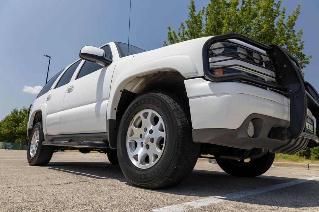 2004 Chevrolet Tahoe 2nd Gen - Image 14 of 31