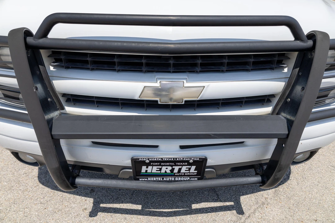 2004 Chevrolet Tahoe 2nd Gen - Image 19 of 31