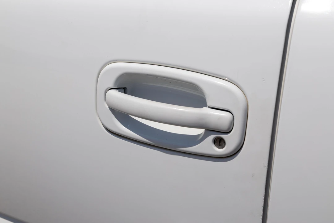 2004 Chevrolet Tahoe 2nd Gen - Image 30 of 31