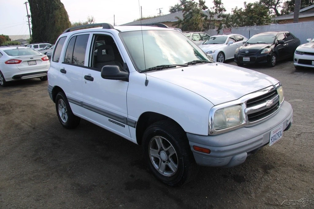 2004 Chevrolet Tracker - Image 8 of 21