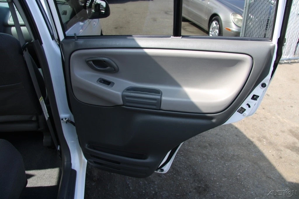 2004 Chevrolet Tracker - Image 21 of 21