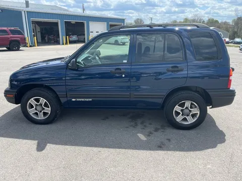 2004 Chevrolet Tracker